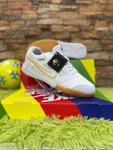 Nike gato micro o futsal color blanco
