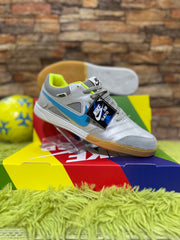 Nike gato micro o futsal color gris