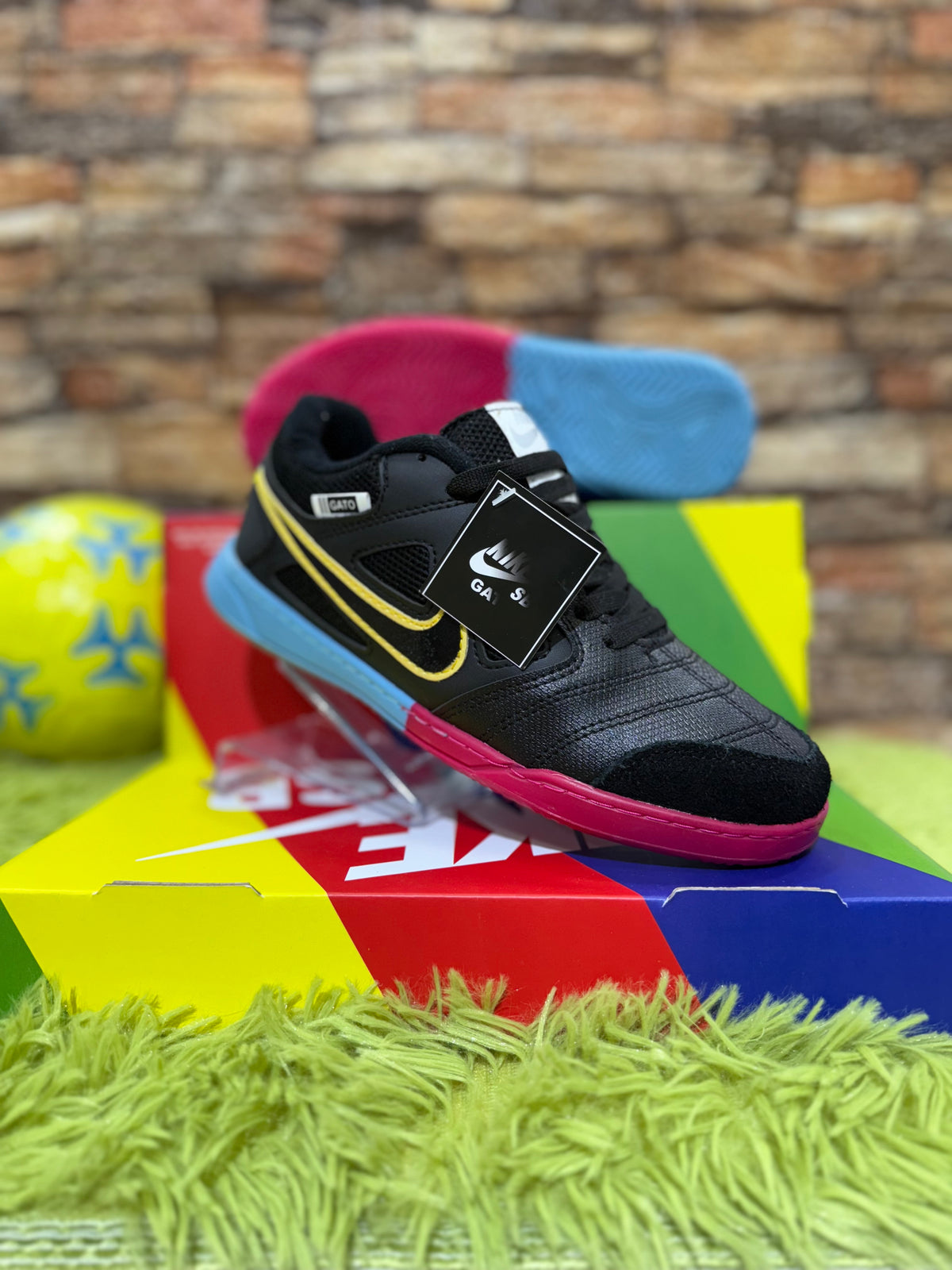 Nike gato micro o futsal color negro